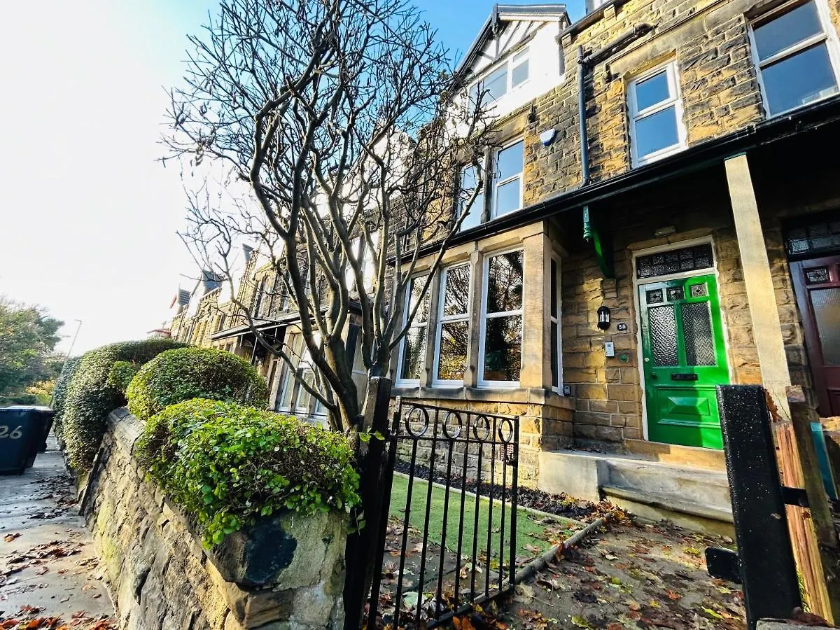 Park Mount Residences - Boutique 1 Bedroom Apartment In Leeds With Free Parking